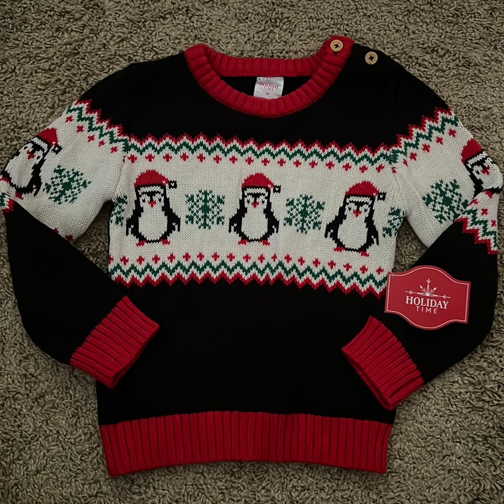 NWT penguin snowflake knitted Christmas sweater size 4T